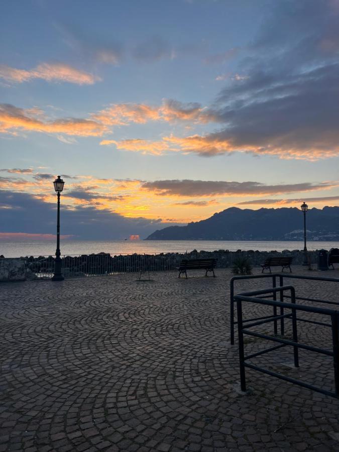 Borgo Marinaro Suite Salerno Exterior photo